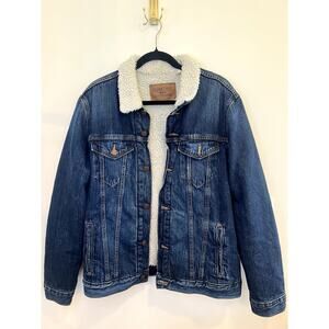 Levi Strauss & Co. Signature Gold Sherpa Lined Denim Trucker Jacket Medium